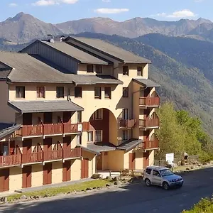 studio-cabine-4-pers-wifi-et-garage.midi-pyreneeshotels.com/